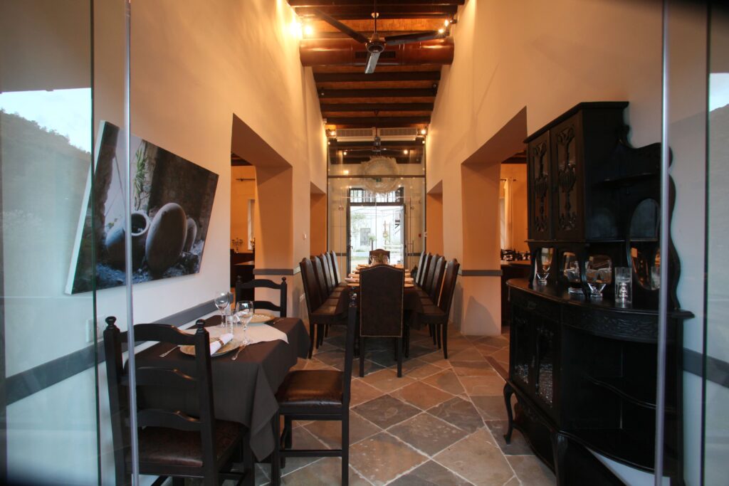 saabianco-renovation-hospitality-restaurant-kalopanagiotis (12)