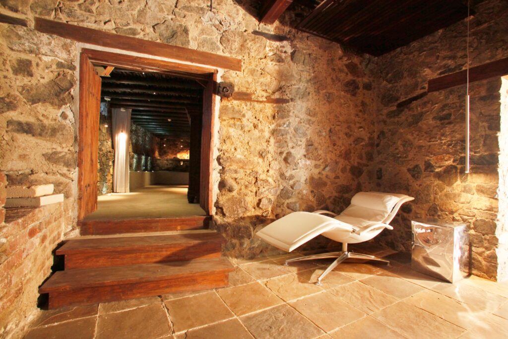 sabbiancorenovations-restoration-home-2 (27)-min